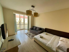 HotelRoom 32